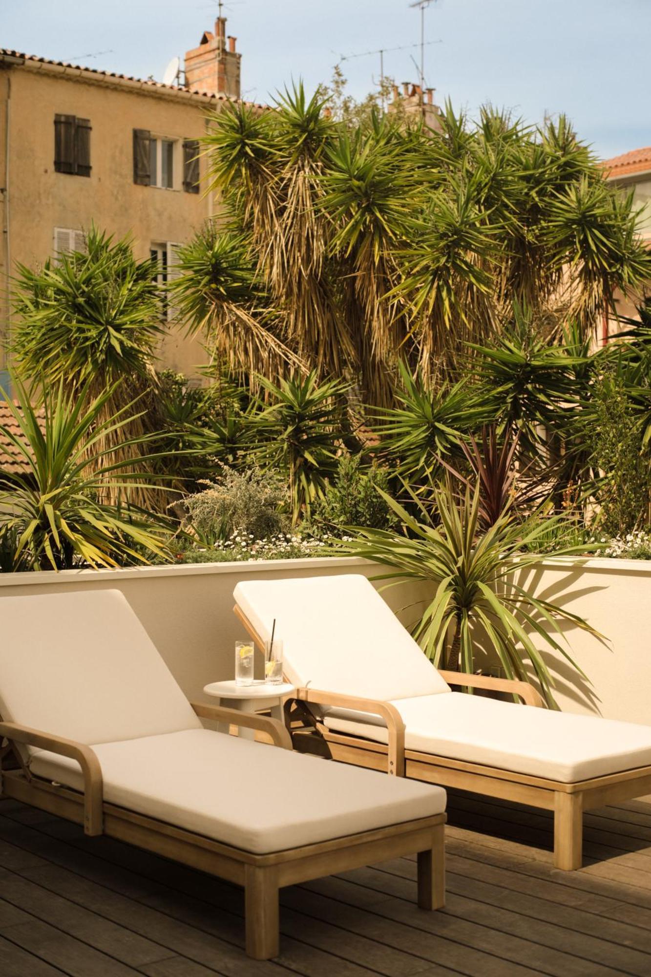Lilou Hotel Hyères Exterior foto